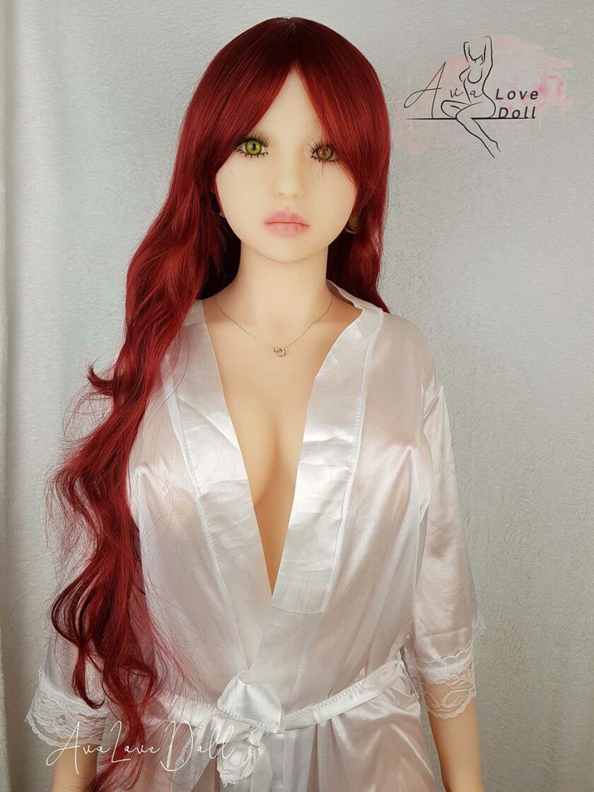 Wavy Bordeaux wig