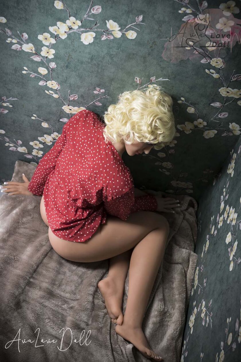 Poupée TPE HR Doll #8 | 160 cm Bonnet E – Image 11