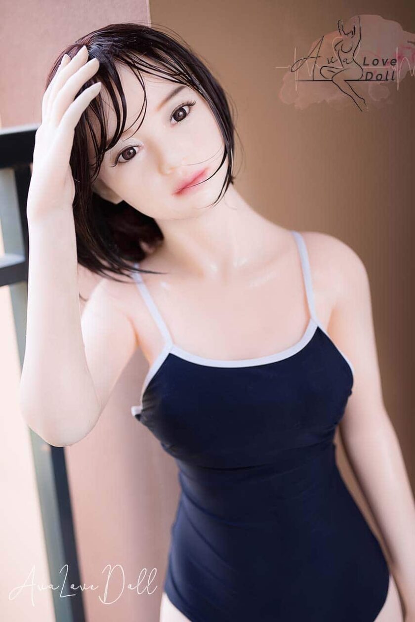 Poupée TPE 6YE 150 cm visage 43 Bonnet B