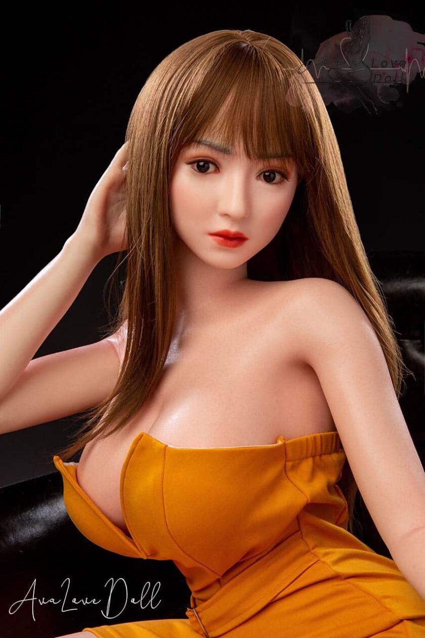 Poupée Silicone Future Doll 163cm Visage F7