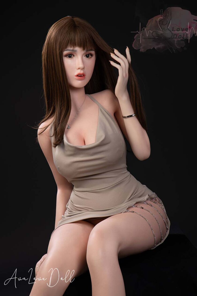 Poupée Silicone Future Doll 163cm Visage F9