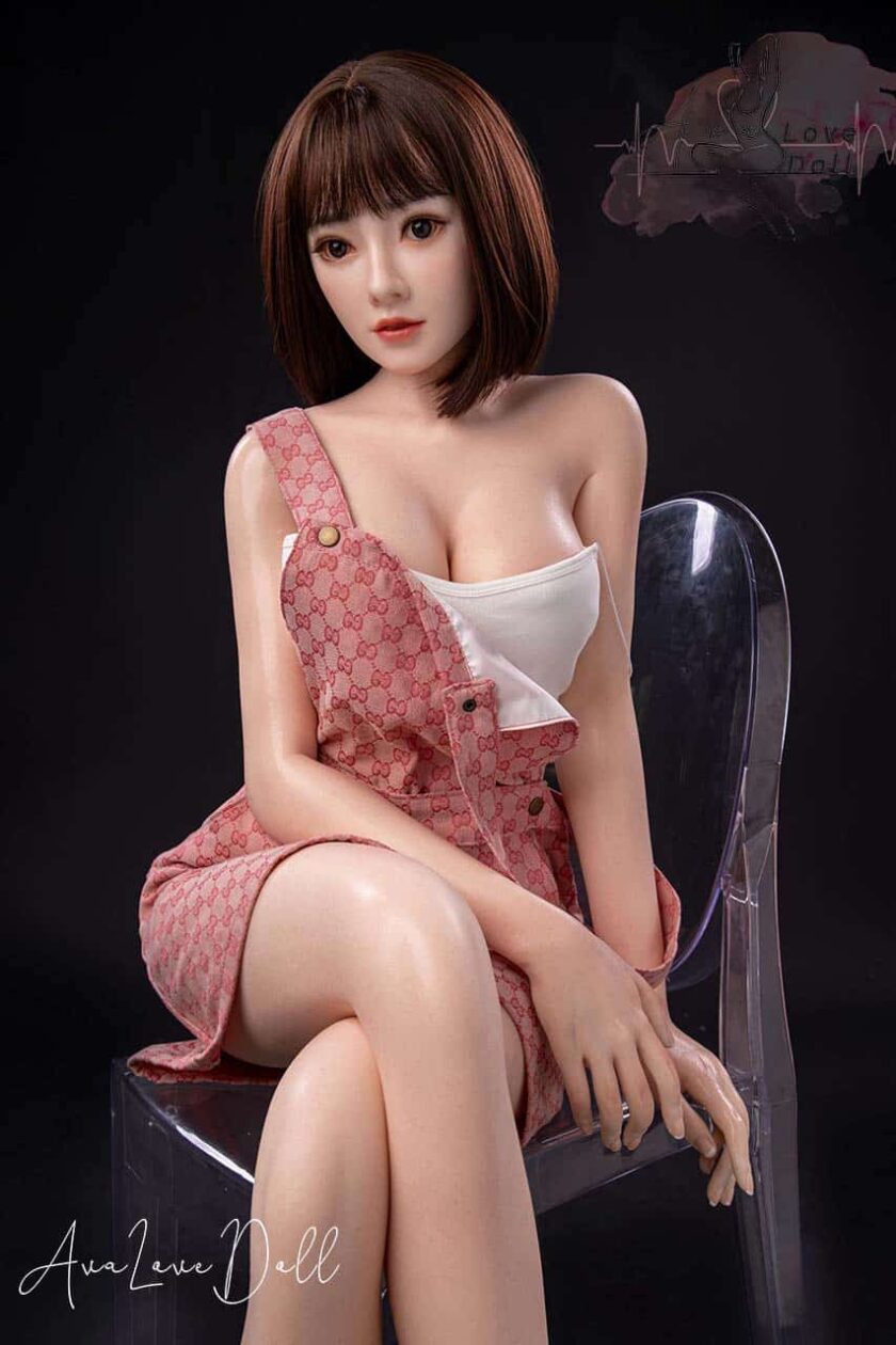 Poupée Silicone Future Doll 165cm Visage F3