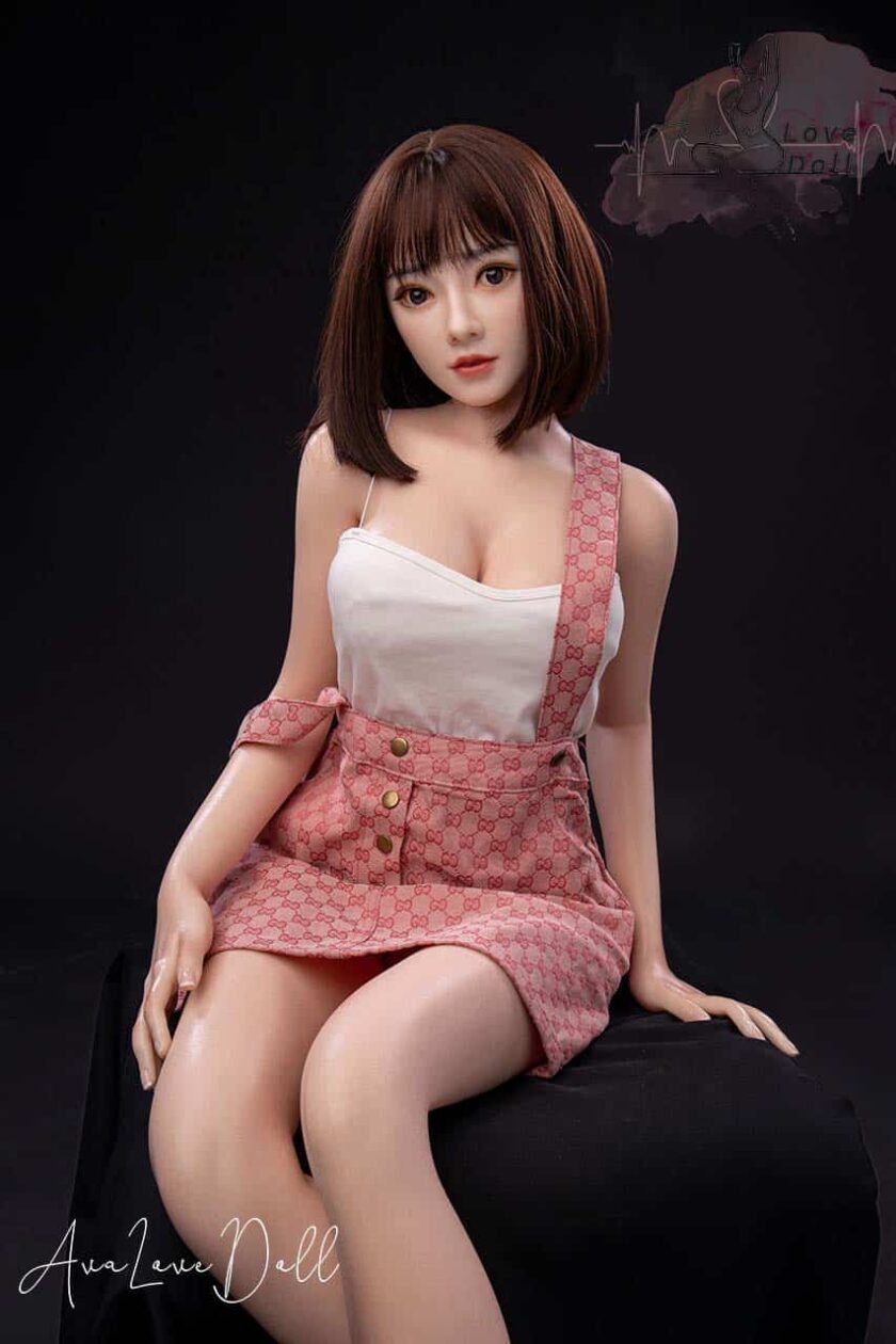 Poupée Silicone Future Doll 165cm Visage F3