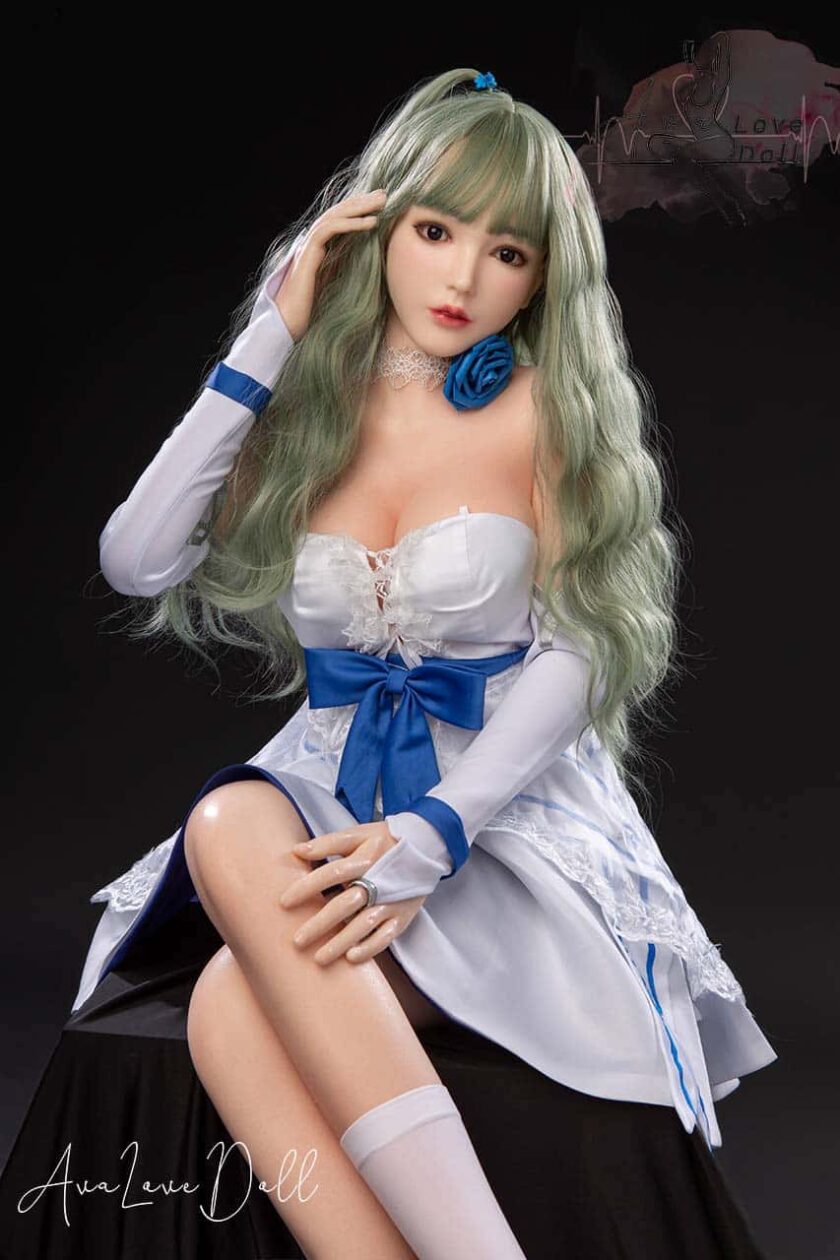 Poupée Silicone Future Doll 165cm Visage F6 16