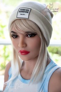 Visage 47