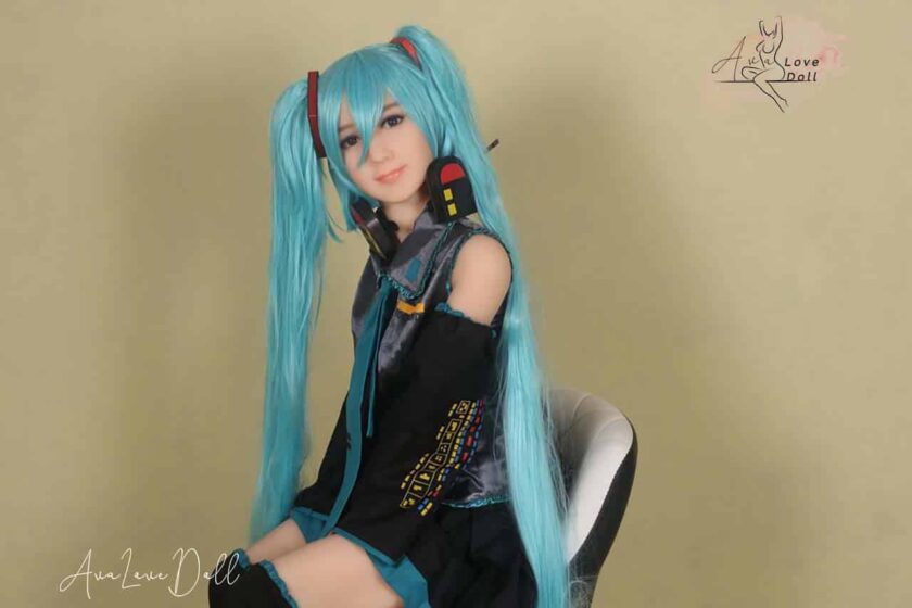 WM Doll 165 cm Head 62 Bonnet D