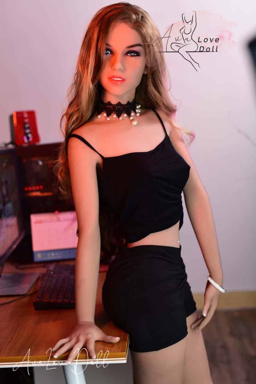 [En Stock <b>USA Seulement</b>] Love doll TPE 6YE Premium #68 | 158 cm Bonnet A – Image 6