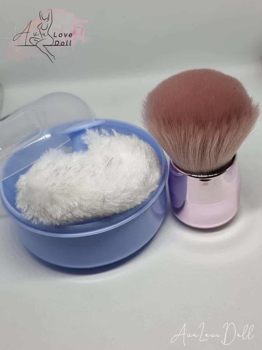 Kit Poudrage Ava Love Doll