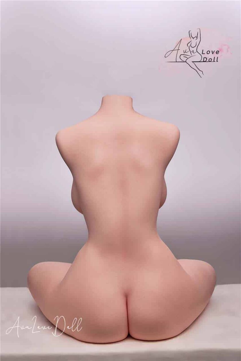 Irontech Torso Sexdoll Silicone Monica | 95 cm Bonnet D – Image 15