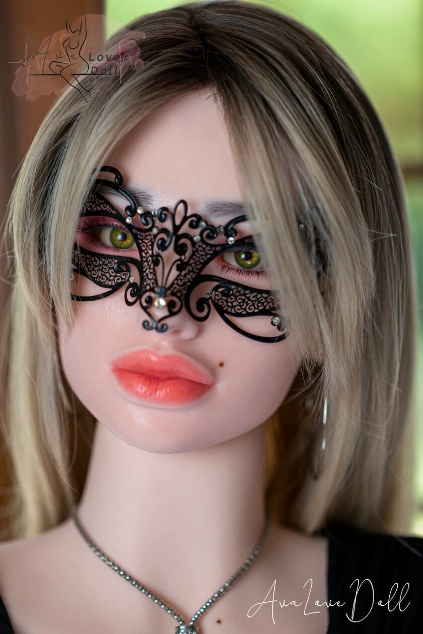 [En Stock <b>Europe Seulement</b>] Poupée Silicone Future Doll Visage #F18 | 163 cm Bonnet F – Image 8