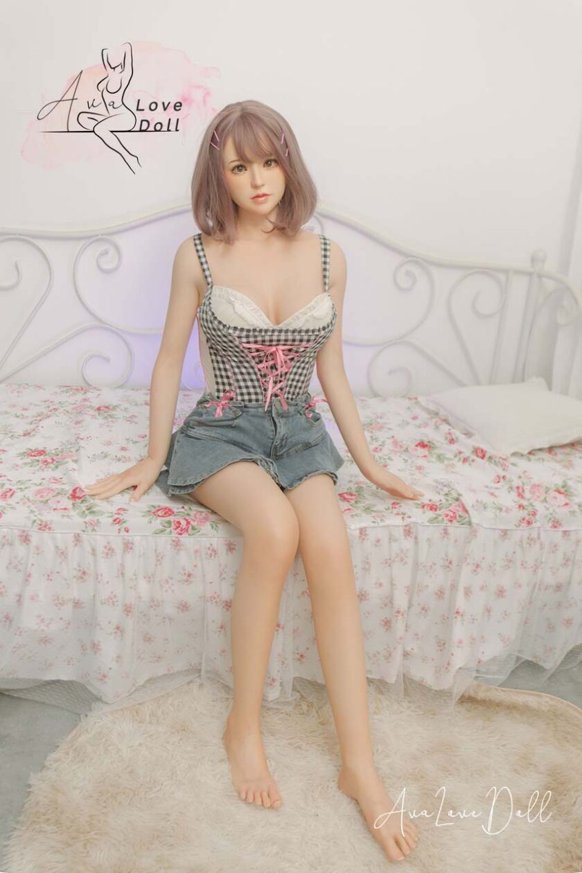 Bezlya Poupée silicone Hydrangea | 160 cm Bonnet B Série 2.1 – Image 11