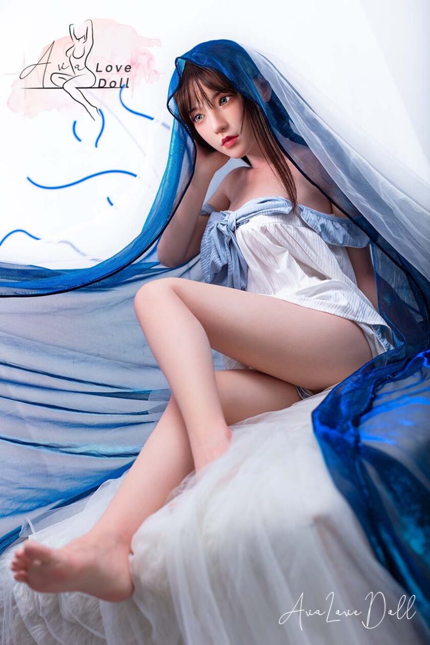 Bezlya Silicone doll Iris | 150cm B-cup Serie 2.1