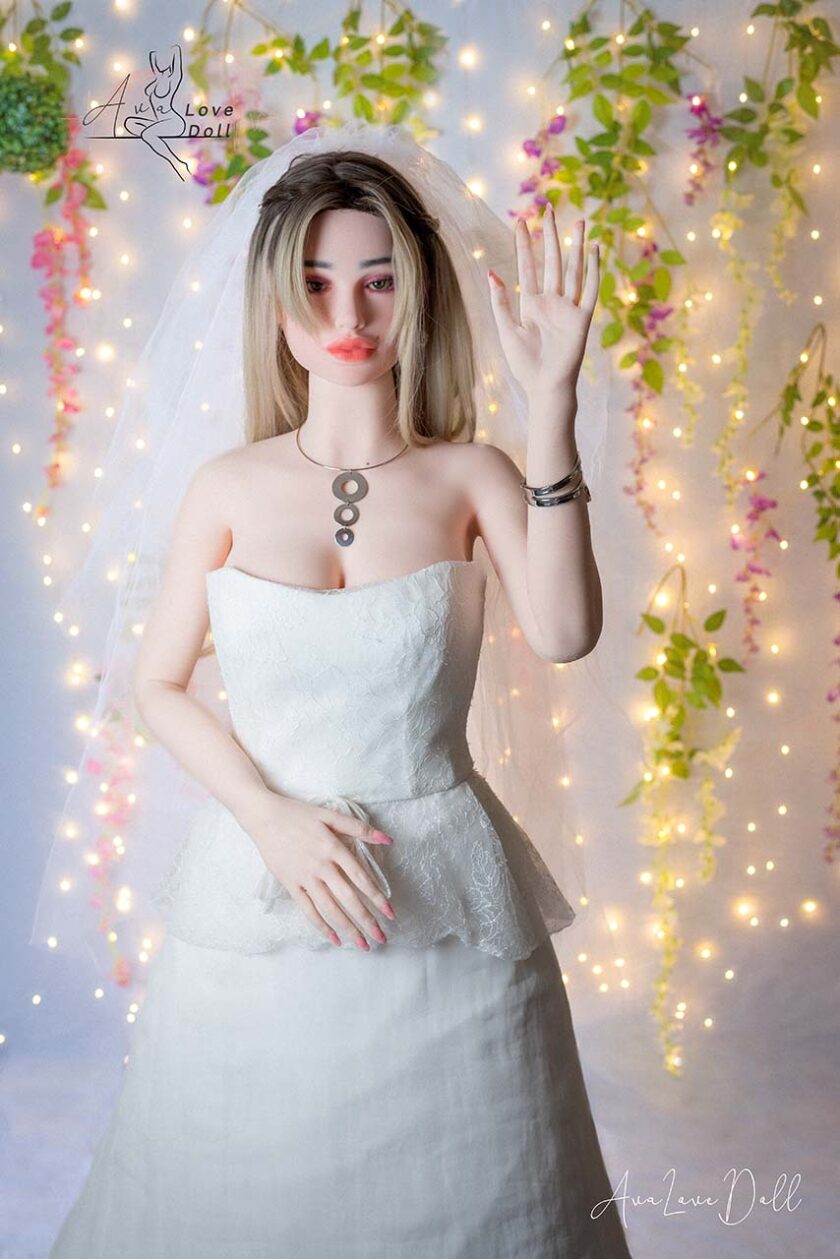 [En Stock <b>Europe Seulement</b>] Poupée Silicone Future Doll Visage #F18 | 163 cm Bonnet F – Image 4