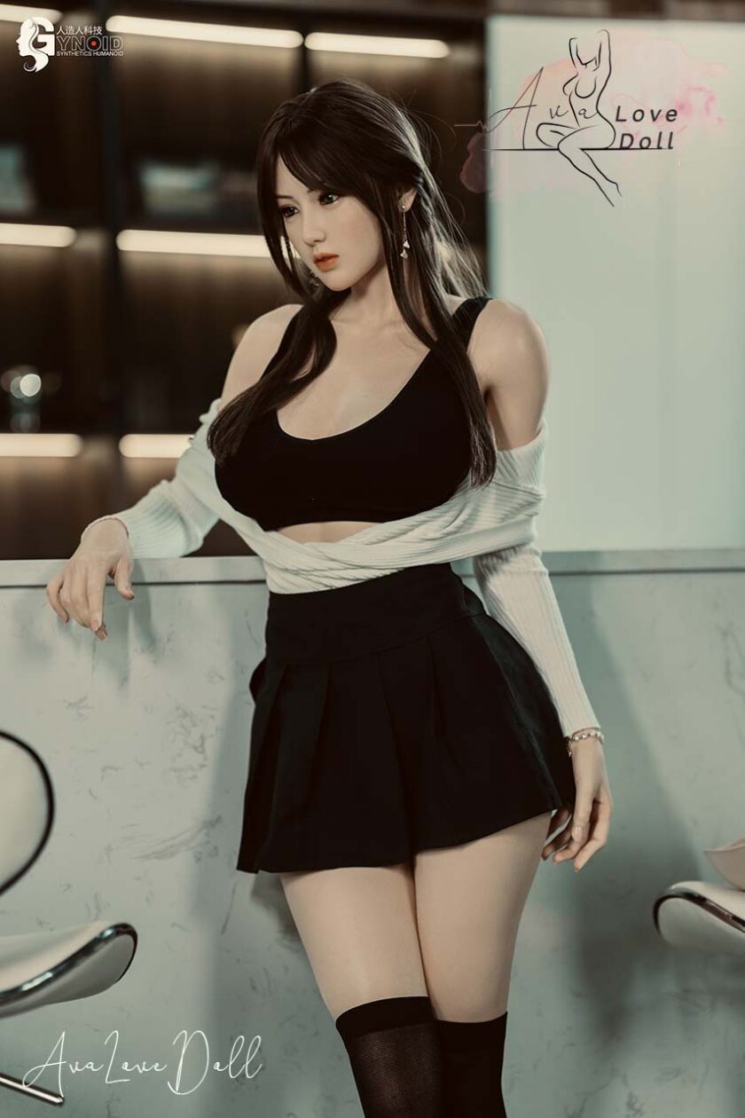 Poupée Silicone Gynoid Leyla Modèle 19 | 168 cm bonnet J – Image 8