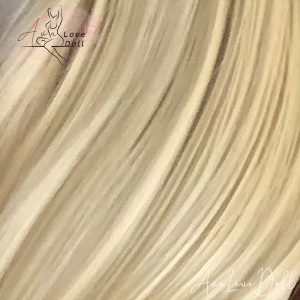 Cheveux blonds