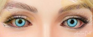 Yeux bleus clairs