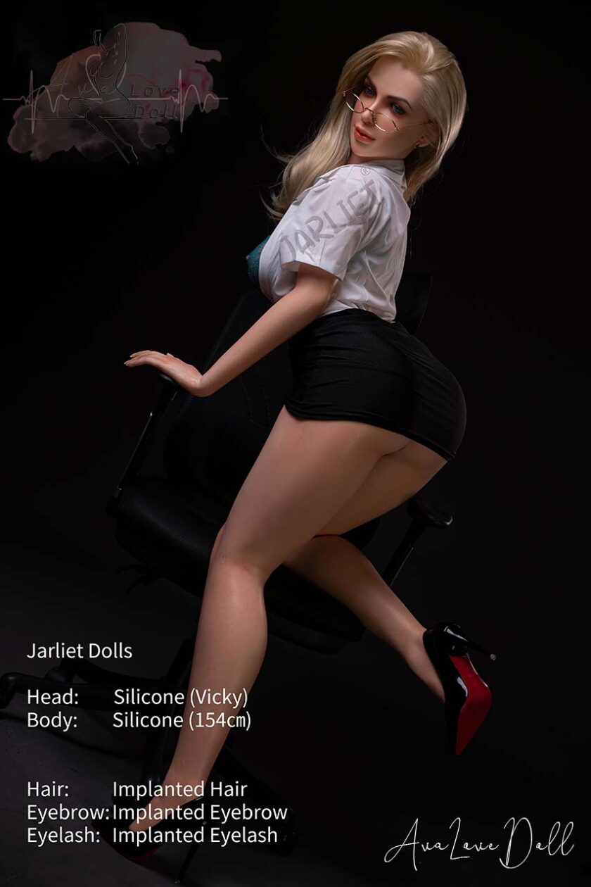 Poupée silicone Jarliet Vicky | 154 cm Bonnet C – Image 38