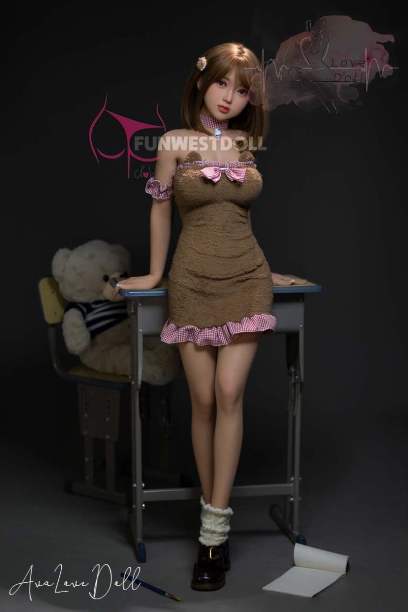 Funwest Poupée TPE Tête 41 Amy | 152 cm Bonnet D – Image 3