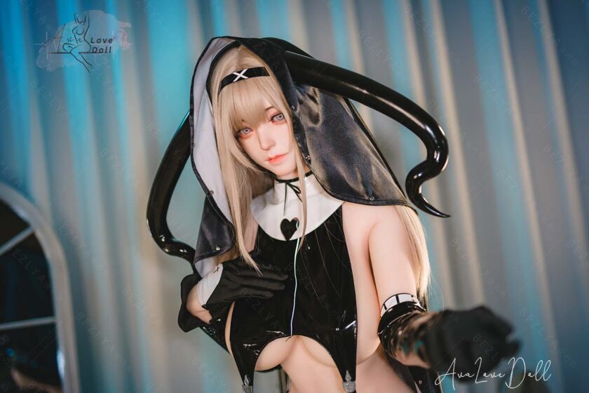 Bezlya Corps TPE & Tête Silicone Campanula | 155 cm Bonnet F Série M Serie 2.0 – Image 52
