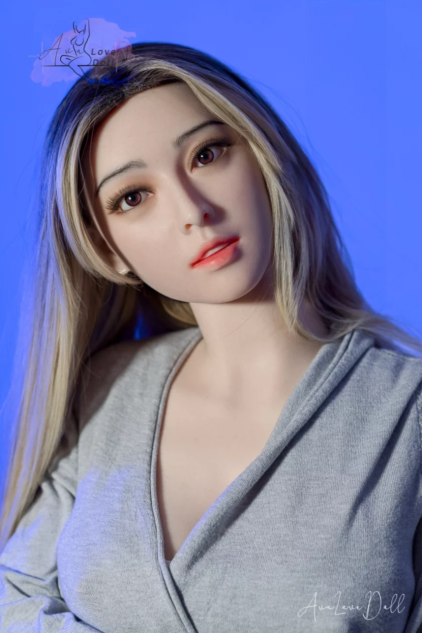 Poupée Silicone Future Doll Tête #F22 | 163 cm Bonnet F – Image 3
