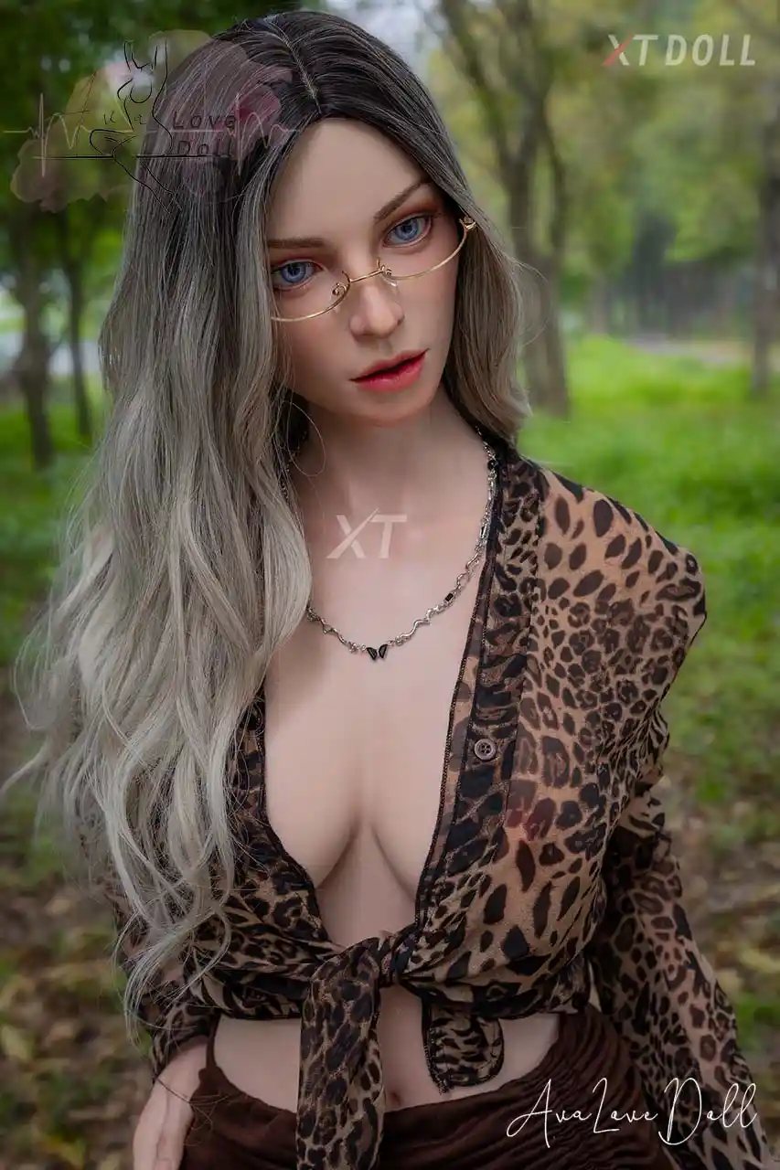 Style de cheveux implantés 33