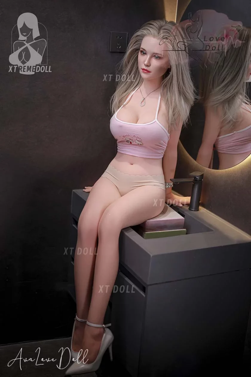 XT Doll Corps TPE & Tête Silicone Sally XT10 | 158 cm Bonnet F – Image 16