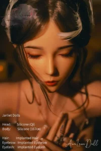 Qi yeux fermés