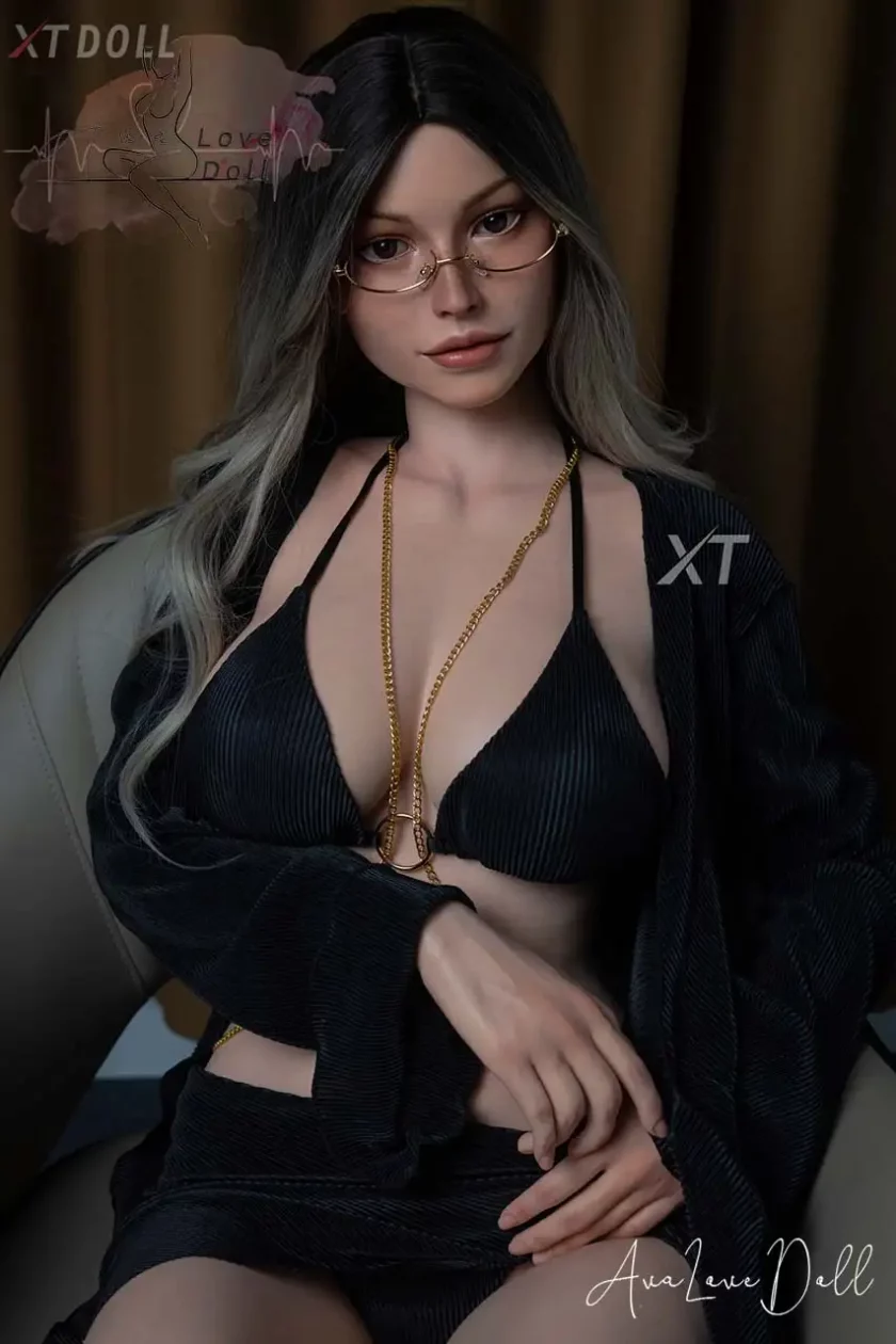 Sexdoll XT Doll Poupée Silicone 165 cm bonnet E Julie XT6