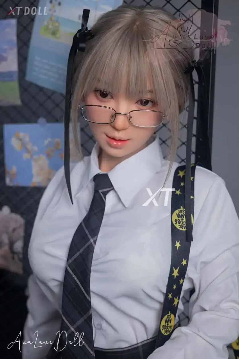 Poupée Silicone XT Doll 157 cm Bonnet D Grace XT39
