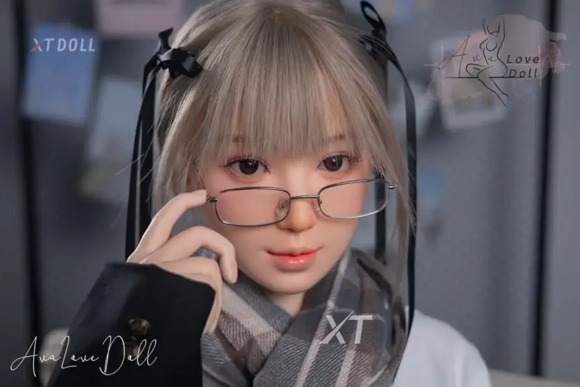 Poupée Silicone XT Doll 157 cm Bonnet D Grace XT39