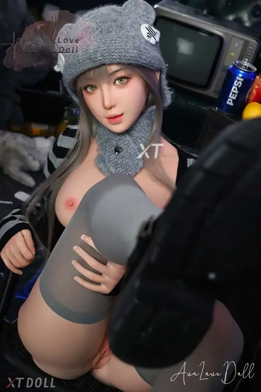 XT Doll silicone Grace XT39 157 cm D cup