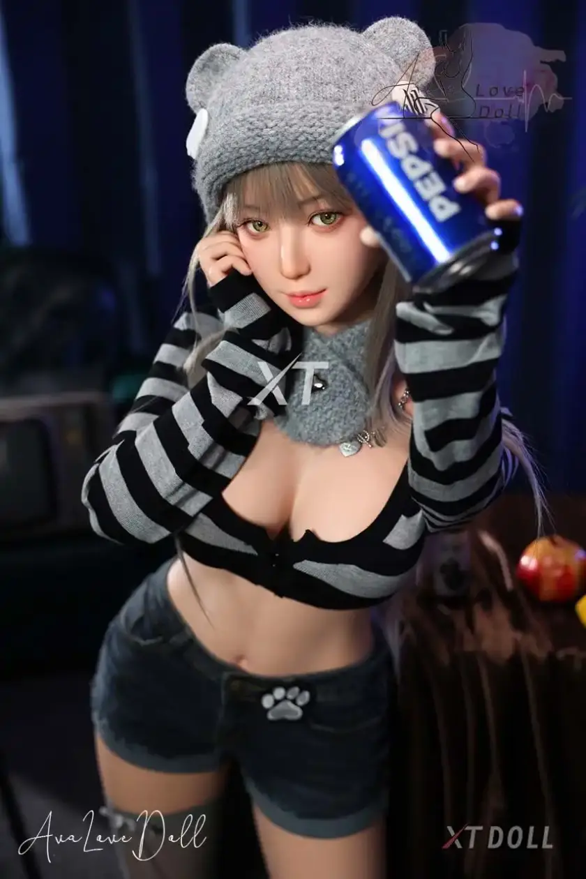 XT Doll silicone Grace XT39 157 cm D cup