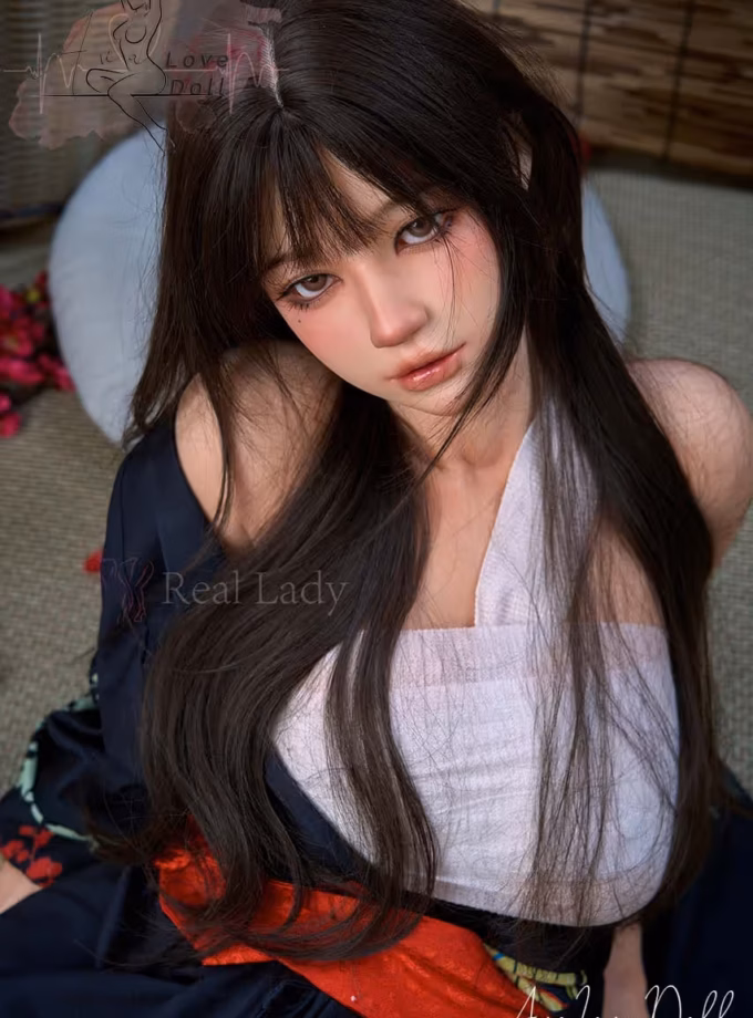 Real Lady Dangerous Heiress T4 150E silicone sexdoll