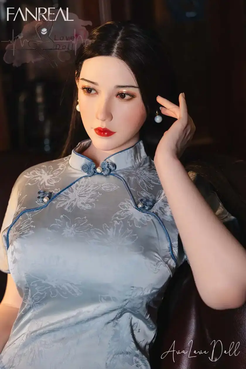 Vivi Fanreal poupée silicone 109 G