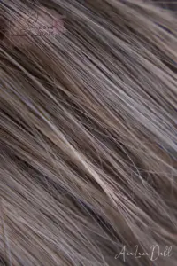 Cheveux synthétiques blonds & noirs
