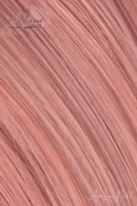Cheveux synthétiques roses