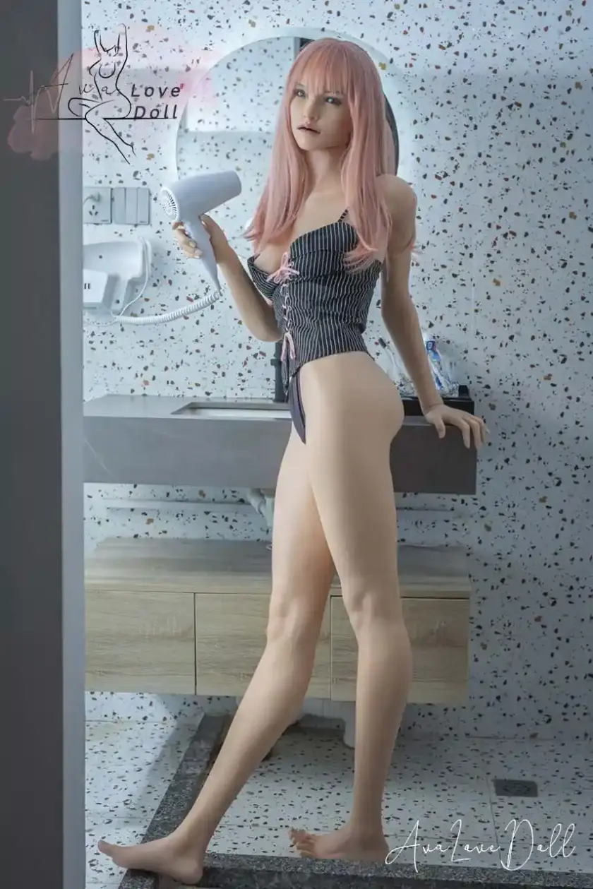 Lisa Jiusheng poupée sexuelle silicone 168C