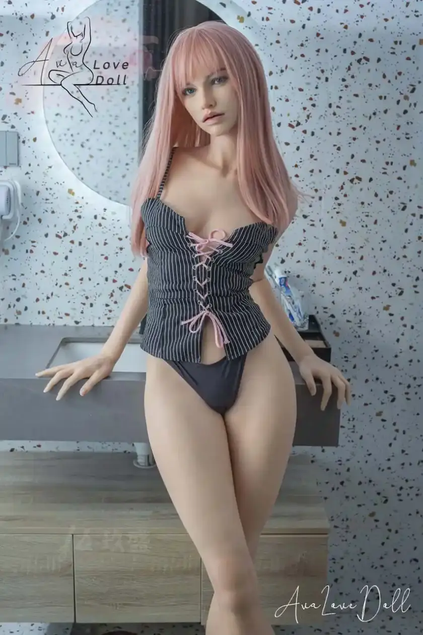 Lisa Jiusheng poupée sexuelle silicone 168C