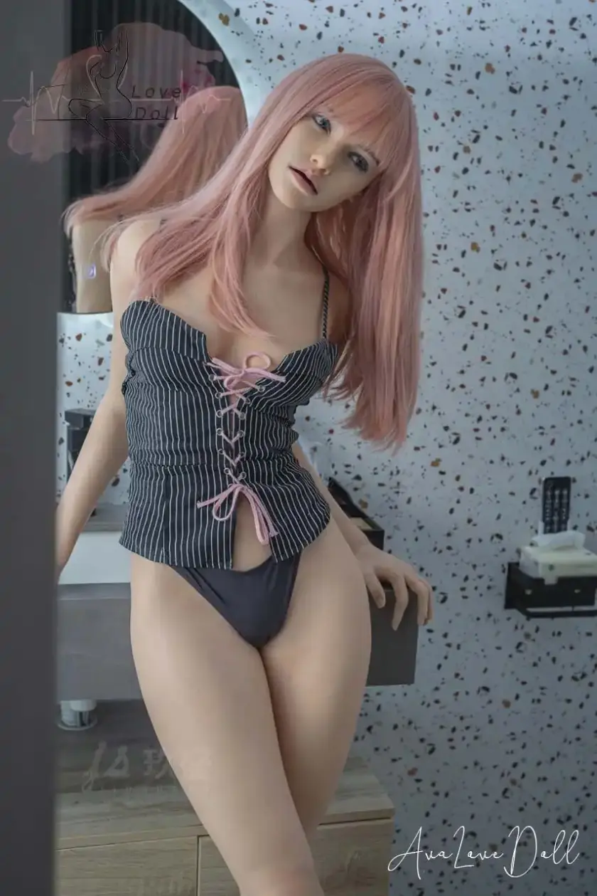 Lisa Jiusheng poupée sexuelle silicone 168C